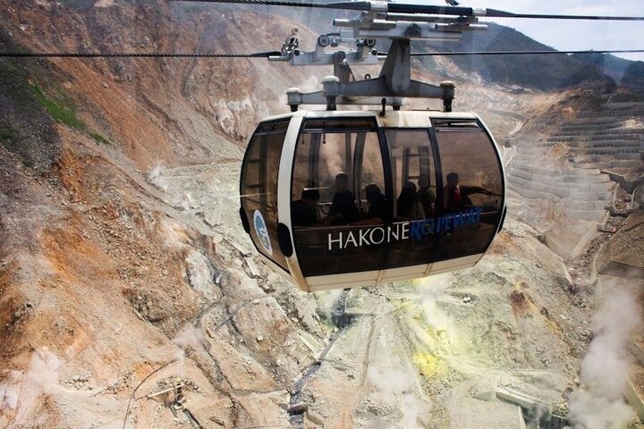 Hakone Private & Custom Day Tour with English Driver