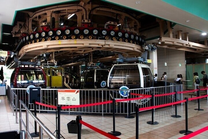 Hakone Private & Custom Day Tour with English Driver
