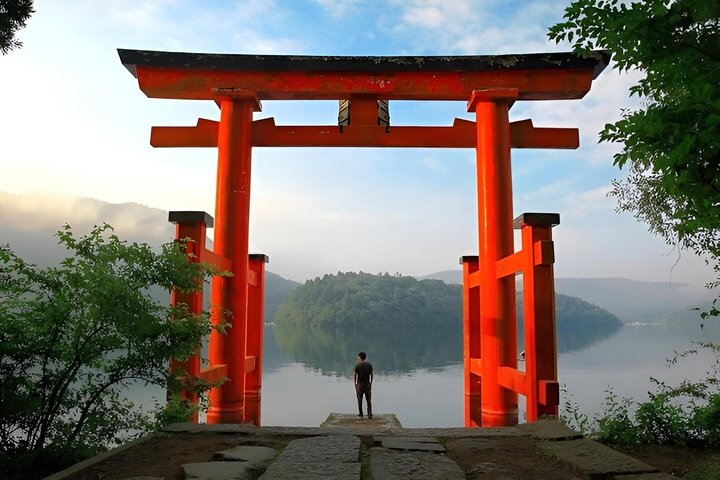 Hakone & Mt Fuji Private Custom Tour with English Driver-guide