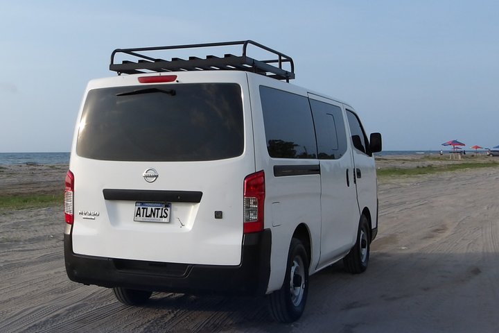 La Ceiba to San Pedro Sula Private Transfer