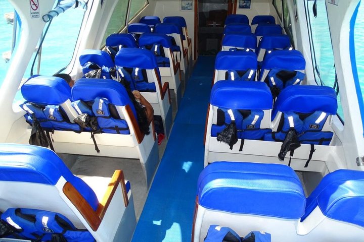 Transfer from Isabela Island to Santa Cruz Island