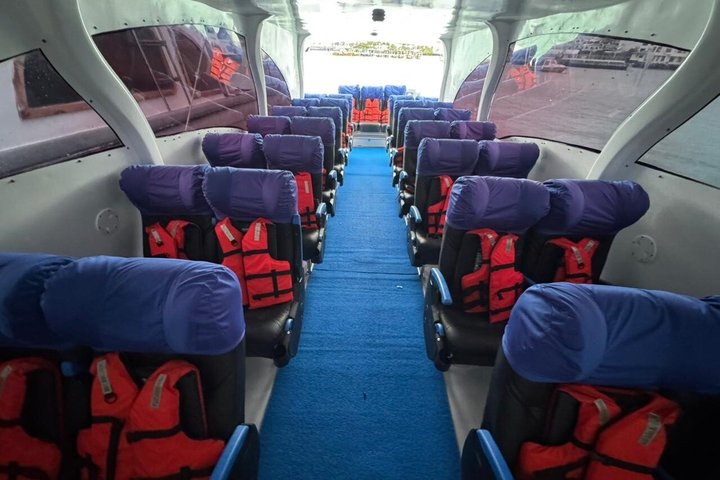 Transfer from Isabela Island to Santa Cruz Island