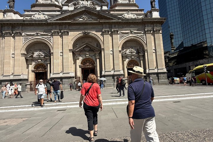 Post Cruise Transfer and Santiago City Tour (Max 10)
