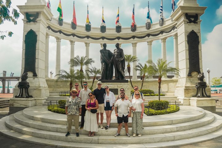 Guayaquil Layover Sightseeing Tour with Round-Trip Airport Transport