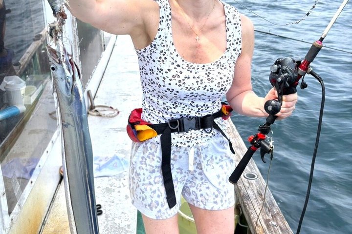 A Sea Fishing Experience in the Ocean Closest to Overseas