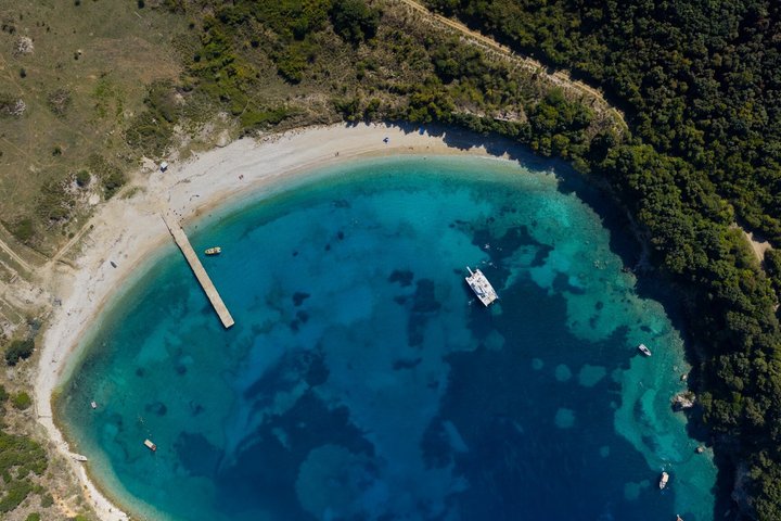 Saranda Catamaran VIP to Krorez and Kakome Beach with Lunch