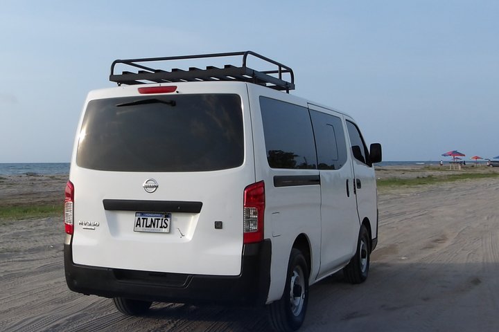La Ceiba Private City Transfers / Charter