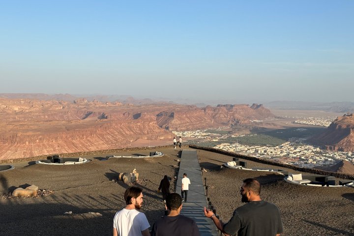 AlUla wonders: Hegra , Elephant rock , Old town , harrat