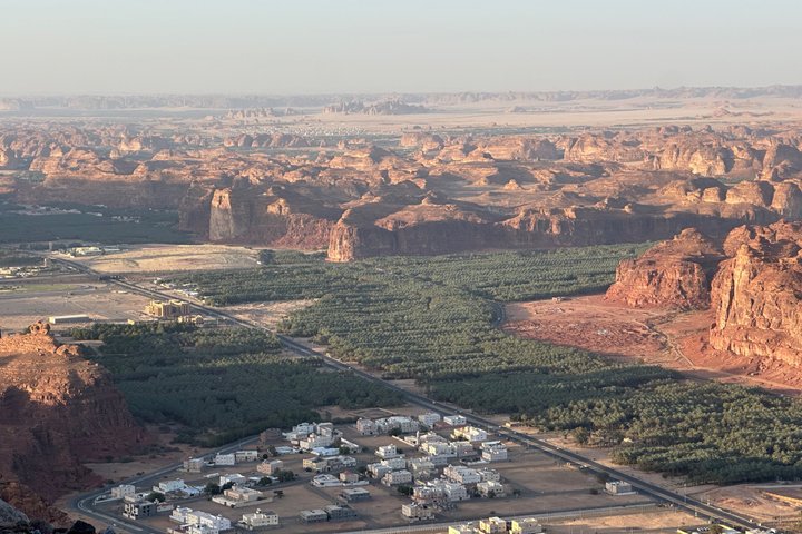 AlUla wonders: Hegra , Elephant rock , Old town , harrat