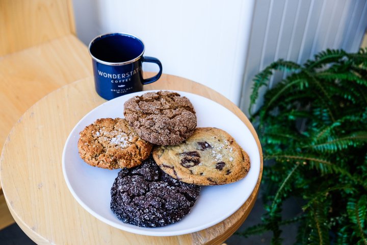 Madison Sweet Treats Food Tour: Donuts, Sweet Treats, & More