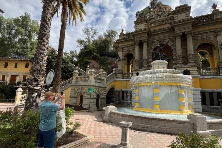 Post Cruise Transfer and Santiago City Tour (Max 10)