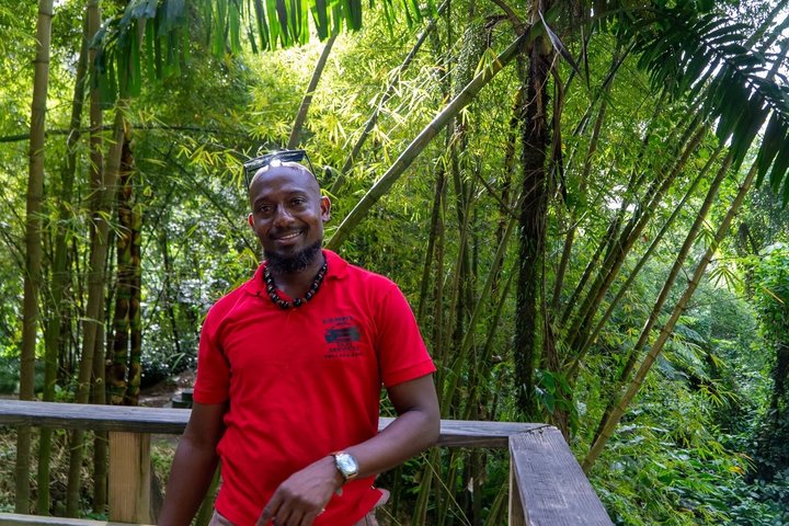 Dark View Falls with Sammy Taxi and Tours