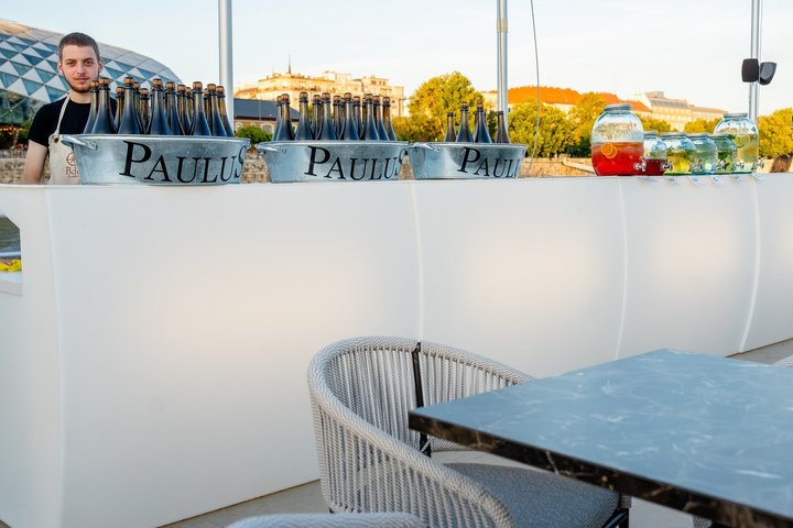 Unlimited Prosseccoo, Beer, Aperol & Limoncello Spritz Cruise