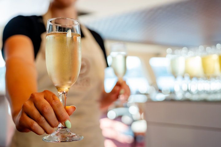 Unlimited Prosseccoo, Beer, Aperol & Limoncello Spritz Cruise