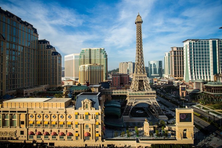 Private Tour: Discover Macau