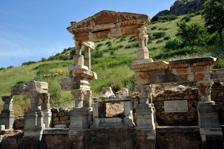 Turkey's Gold Triangle Tour: Pamukkale, Ephesus, Cappadocia