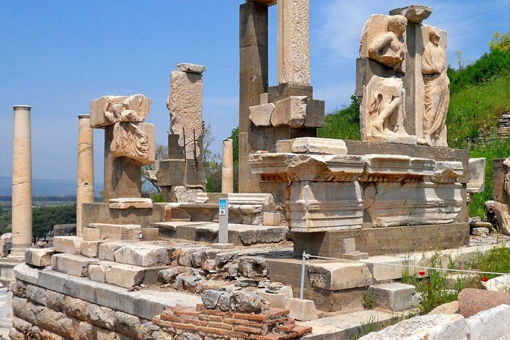Turkey's Gold Triangle Tour: Pamukkale, Ephesus, Cappadocia