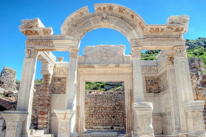 Turkish Delight Tour: Pamukkale, Ephesus, Cappadocia & Camel Ride