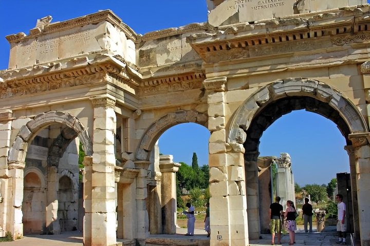 Turkish Delight Tour: Pamukkale, Ephesus, Cappadocia & Camel Ride