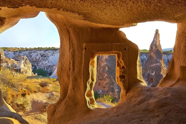 Turkish Delight Tour: Pamukkale, Ephesus, Cappadocia & Camel Ride