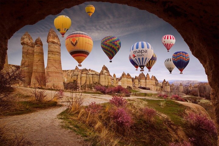 Turkey's Gold Triangle Tour: Pamukkale, Ephesus, Cappadocia