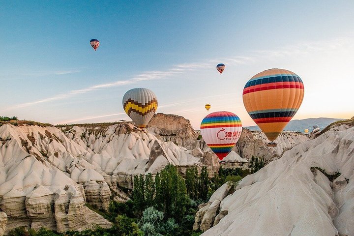 Turkish Delight Tour: Pamukkale, Ephesus, Cappadocia & Camel Ride