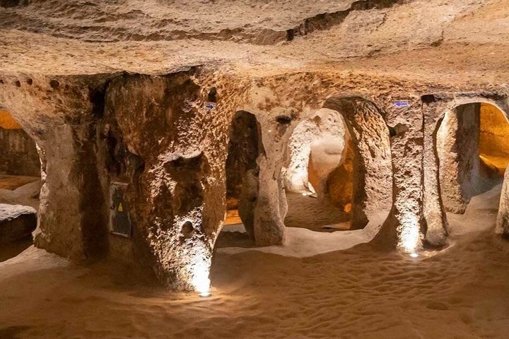 Turkey's Gold Triangle Tour: Pamukkale, Ephesus, Cappadocia