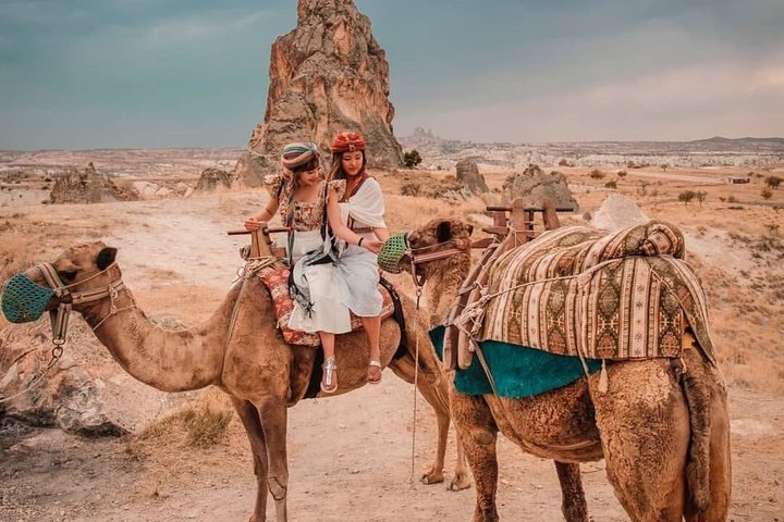 Turkish Delight Tour: Pamukkale, Ephesus, Cappadocia & Camel Ride