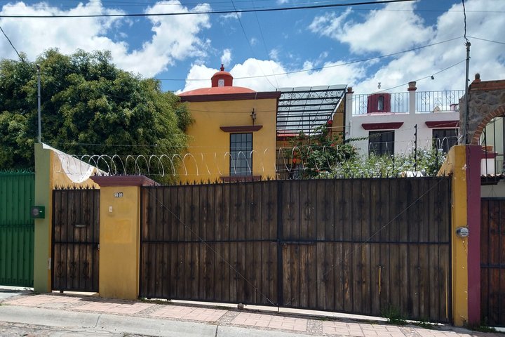 One Painting in One Day, Doors of San Miguel