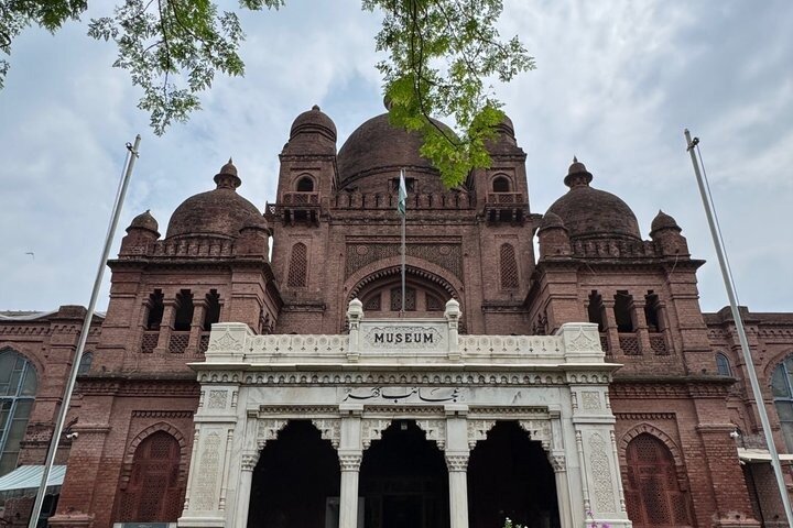 Private 2-Day Lahore Heritage, Culture & Sightseeing Tour