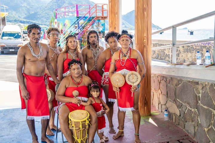 Dominica Roseau City and Rainforest Tour