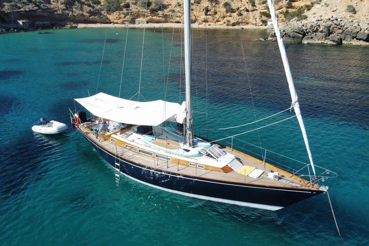 Full Day Riviera Sailing Experience from Sanremo