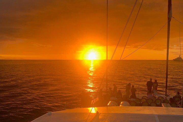 Captain Cook Cruises Fiji - Sunset Dinner Cruise