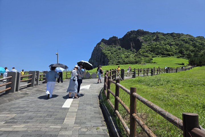 Jeju Island Private Taxi Tour : 2 Full days
