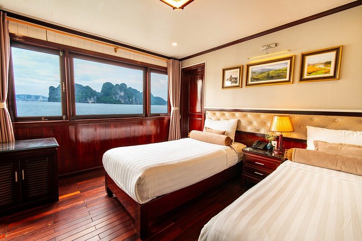 3-Day 2-Night Bai Tu Long Bay Cruise – Kayaking & Hidden Caves