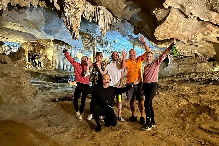 3-Day 2-Night Bai Tu Long Bay Cruise – Kayaking & Hidden Caves