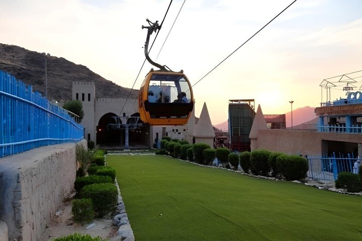 Al Hada Cable Car Adventure in Taif