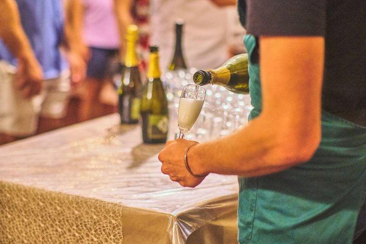 Pisa, Siena, San Gimignano with Lunch & Wine Tasting at a Winery