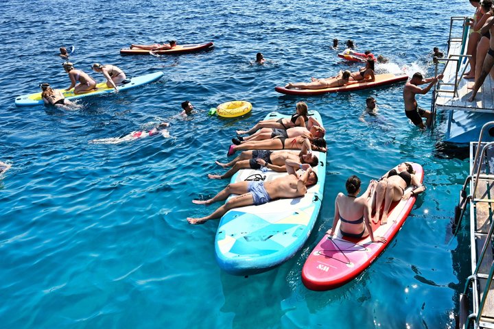 Blue Lagoon & 3 Islands Cruise with Lunch, Wine & Swim from Split