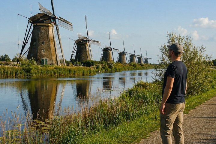 Kinderdijk Scavenger Hunt: Self-Guided City Exploration Game