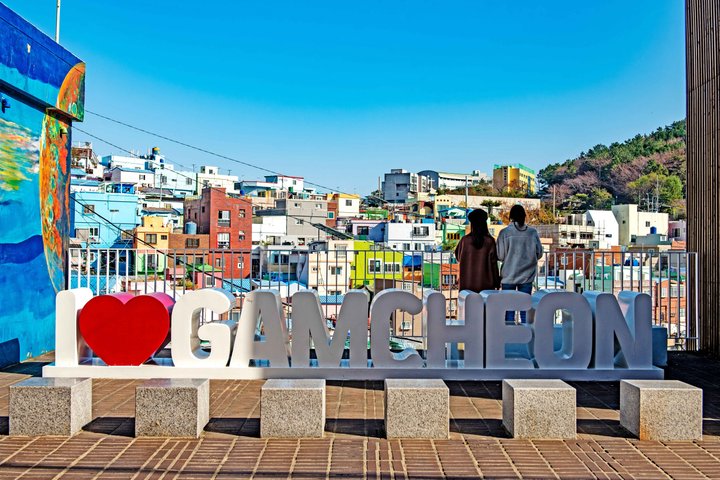 Busan Highlights: Small Group, Hotel Pick-up & Sky Capsule