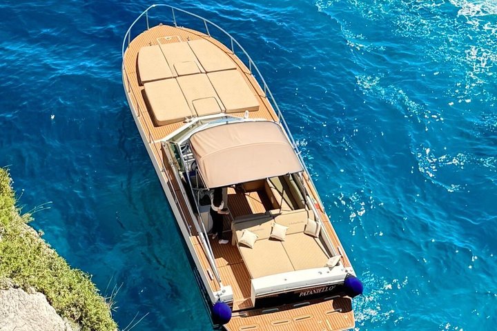 Private Boat Tour of Capri