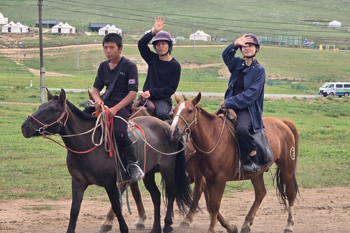 Chinggis Khaan Statue and Terelj National Park (Private Tour)