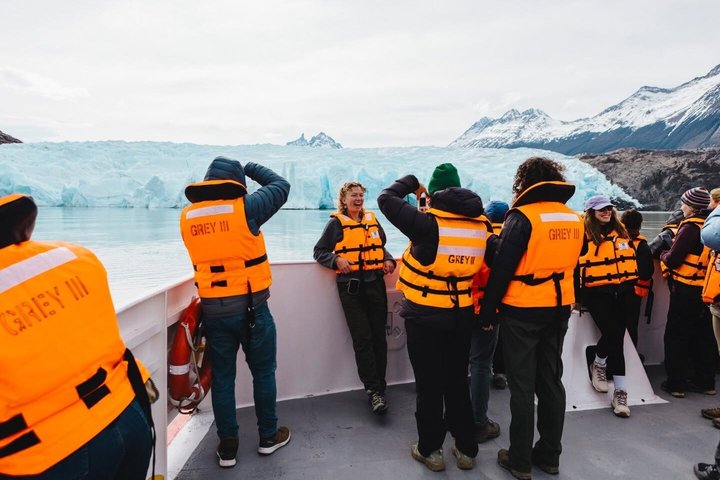 Grey Glacier Cruise with Pickup from Puerto Natales