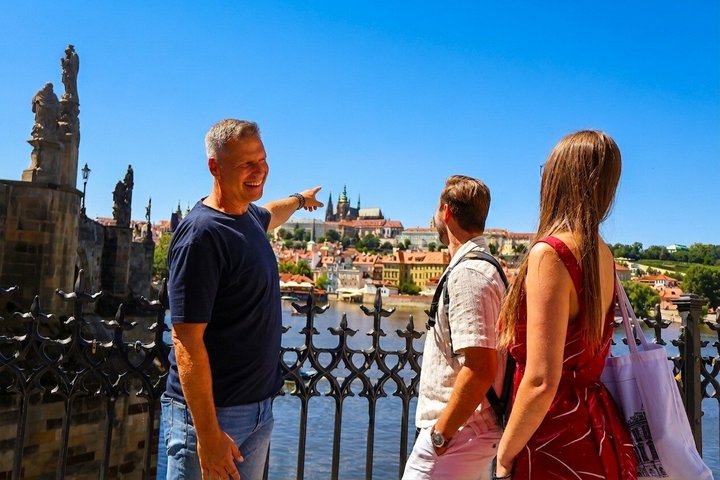 Prague Castle Tour Including Admission Ticket - 2.5 Hour