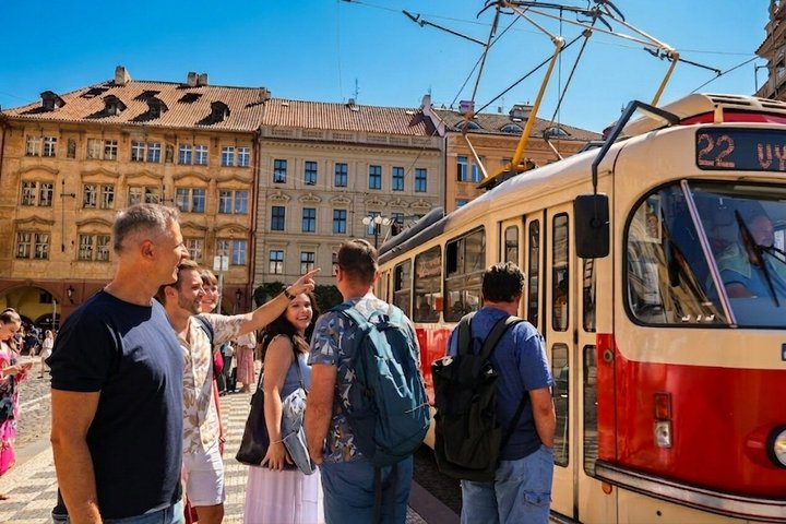 Prague Castle Tour Including Admission Ticket - 2.5 Hour
