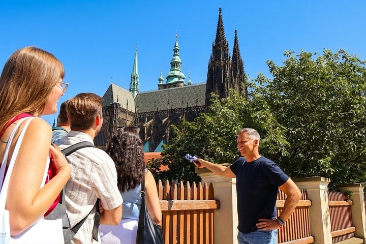 Prague Castle Tour Including Admission Ticket - 2.5 Hour