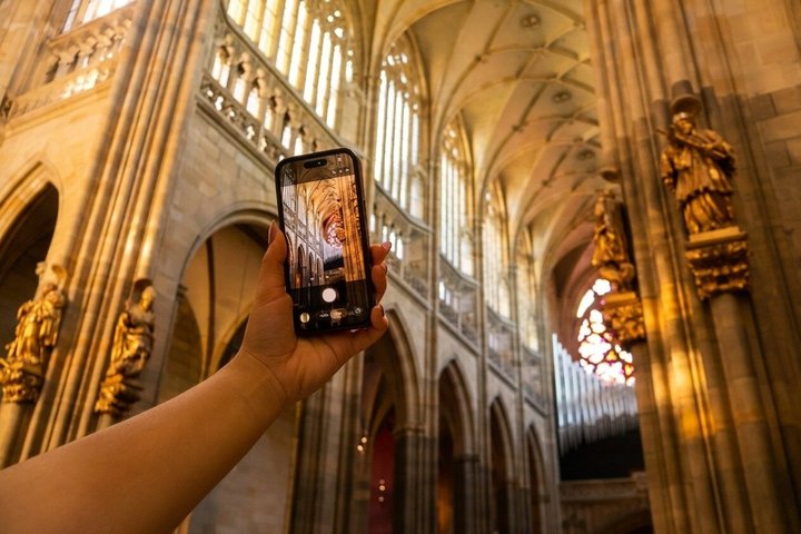 Prague Castle Tour Including Admission Ticket - 2.5 Hour