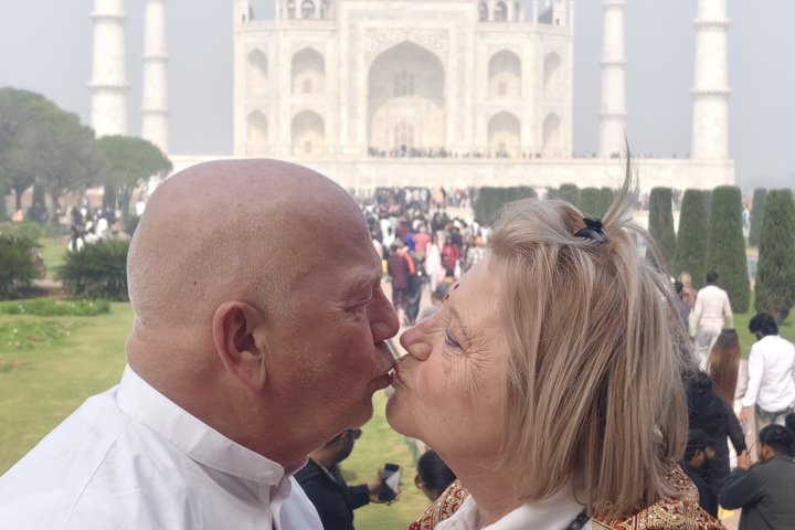 From Delhi Taj Mahal Agra Full Day Private Tour