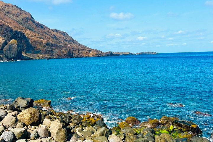 Tour of the island of Brava by van